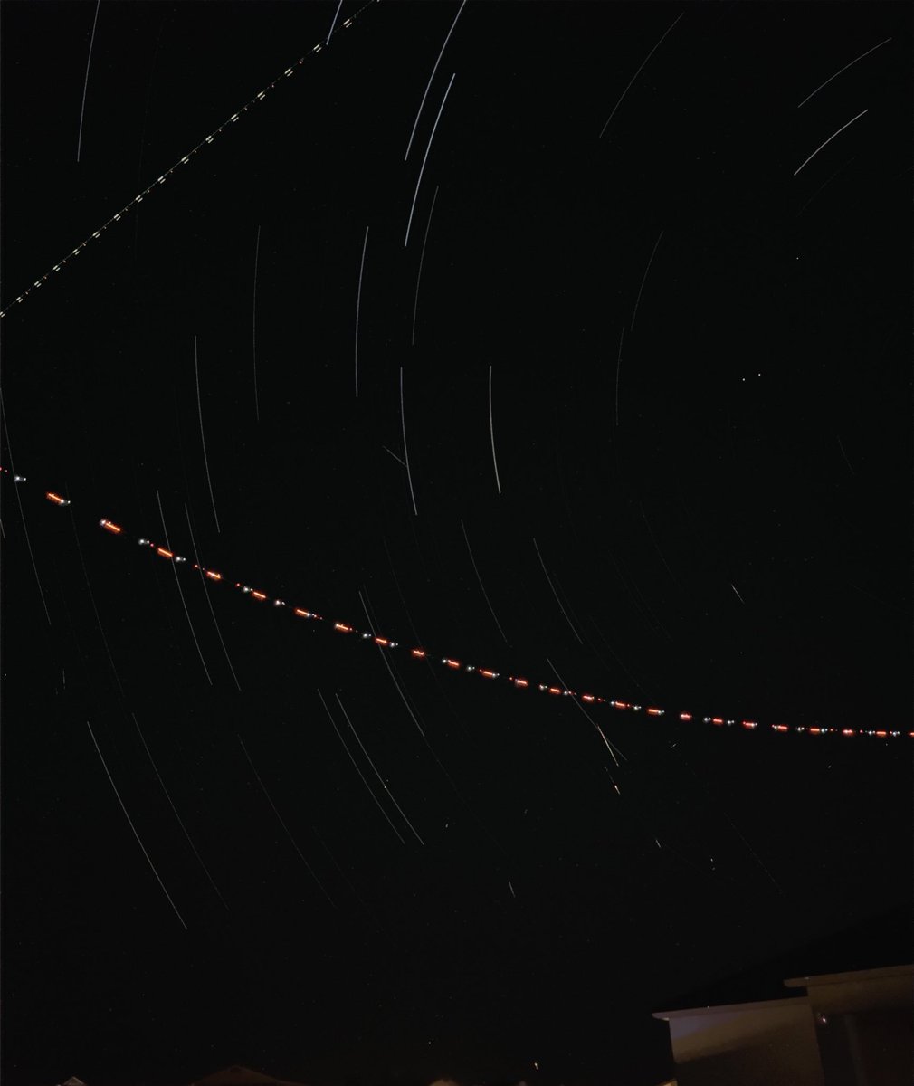 AtomicMari's tweet photo. “Well that was a #MeteorStorm #rugpull” -Peter 💀😂
Despite it not being dramatic to the naked eye, he got some cool photos! https://t.co/ngzXtepmee