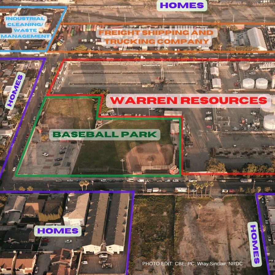 RepBarragan's tweet photo. No more oil drilling in #CA44!

Today, joined #Wilmington residents, @CBECal, &amp; @STAND_LA, to call on CalGEM &amp; @LACity to shut down Warren E&amp;P’s illegal drill site next to homes and schools in Wilmington.

Our communities in #CA44 are not open for oil drilling. Not now. Not ever. https://t.co/HKvroALc55