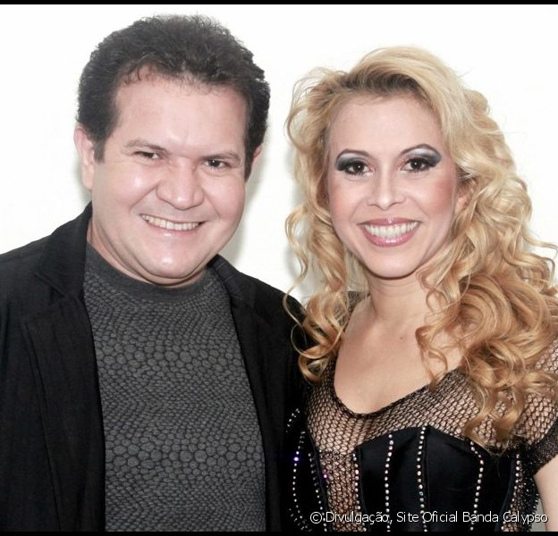 naosalvo's tweet photo. meu deus Pique e Shakira terminaram https://t.co/3KYLEtggQW