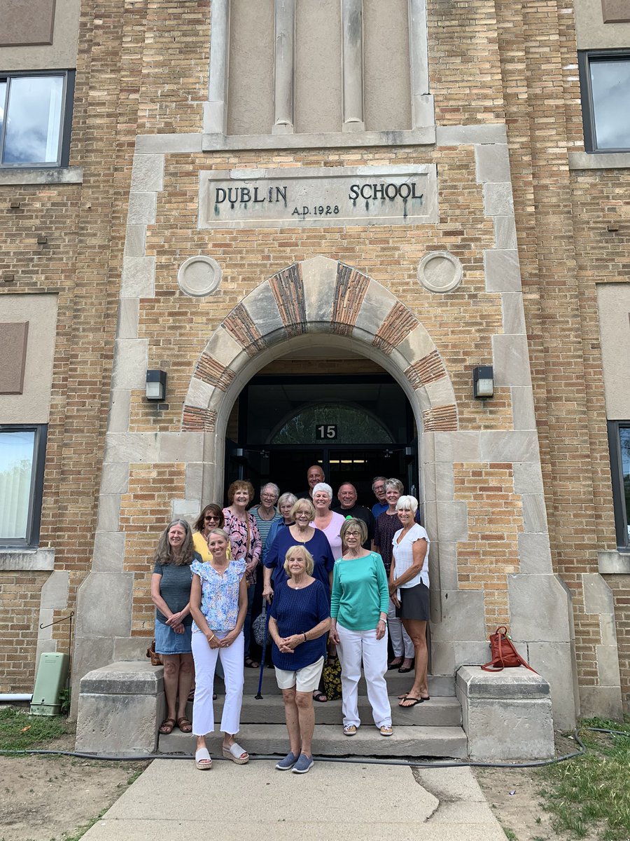 WeAreTheWeckies's tweet photo. 🍀💚Today we welcomed back Dublin Alumni Staff… the stories, the laughter and the history behind this building, it was magical!! 💚🍀 #onelastlook #tourguide @DublinWL @WalledLkSchools @RogersMarthaM @MrsBarry303 https://t.co/83q5AUNee3