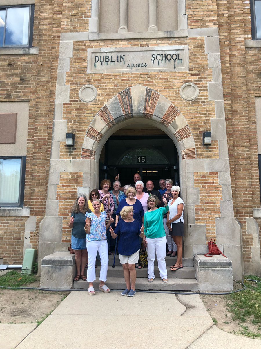 WeAreTheWeckies's tweet photo. 🍀💚Today we welcomed back Dublin Alumni Staff… the stories, the laughter and the history behind this building, it was magical!! 💚🍀 #onelastlook #tourguide @DublinWL @WalledLkSchools @RogersMarthaM @MrsBarry303 https://t.co/83q5AUNee3