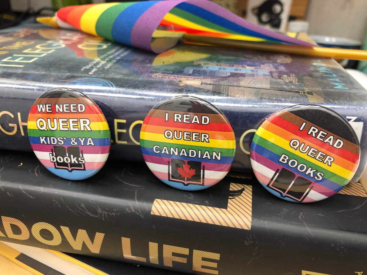 KariTanaka's tweet photo. Happy Pride Month everybody! We should all be reading 🏳️‍🌈📚 all year long &amp; there’s lots of AMAZING Kids, MG, &amp; YA content to choose from! Today begins 30 recs in 30 days featuring some of my favorite 🏳️‍🌈 reads in the past year. I hope you enjoy and happy reading! 😊❤️🏳️‍🌈📚 https://t.co/p0uI1W8Abs