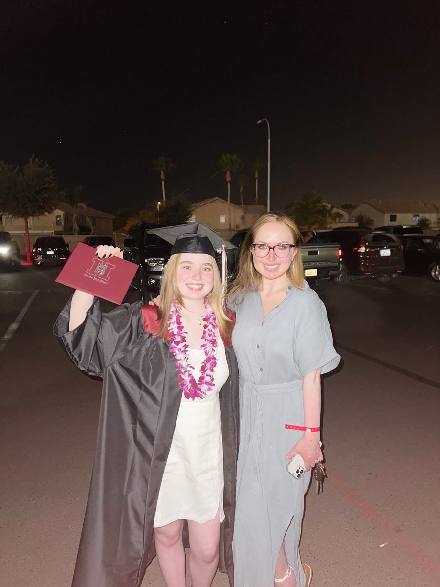 mcarter731's tweet photo. Congratulations, Ava girl!  105 degrees plus fireworks equals a graduation perfectly suited to our sparkly girl. 💥 https://t.co/HLsLqJDE24