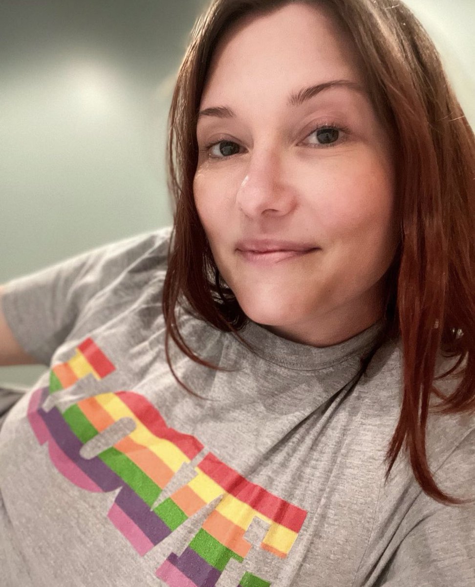 ratedlexie's tweet photo. happy #pride month 🌈 https://t.co/D00rGJNW2o