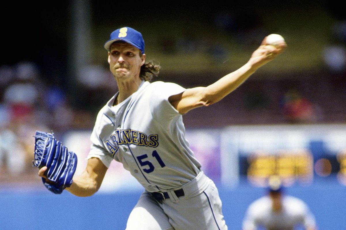 ChrisOnSports's tweet image. ⚾ #Mariners Well, at least tomorrow brings good memories of the Big Unit.

1st ever Seattle no hitter.
June 2, 1990.

📷 Randy Johnson: 6'10" 
A lesson in pitching physics

#No51 l #BigUnit