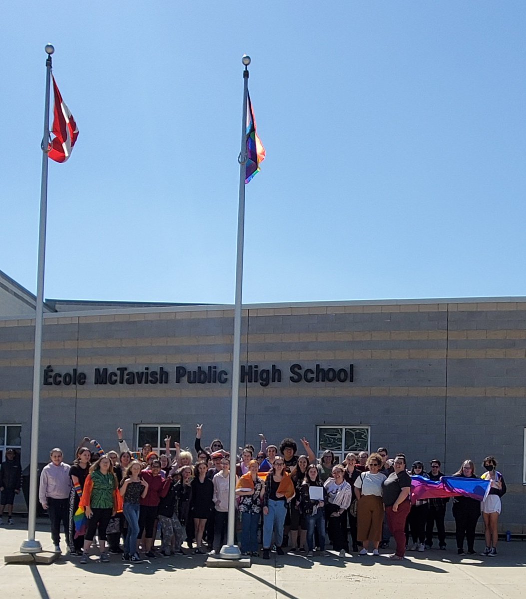 EcoleMcTavish's tweet photo. We are very proud to raise our rainbow flag today in honour of #Pride2022 @FMPSD @ATALocal48 #PrideYMM https://t.co/J8HW9KgBd4