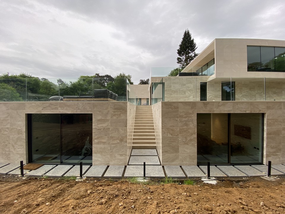 klimstar's tweet photo. #Superprime #Bespoke #HardLandscaping #SteppingStones #JapaneseGarden #DesignLifestyle #GrandDesigns #luxurylifestyle #Construction  Summer is nearly here, and so we are pushing forward to have this beautiful home and very importantly, the landscaping ready to enjoy.. https://t.co/yWMlONzefs