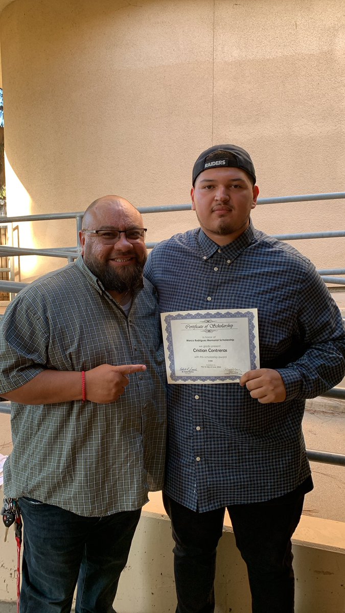 CanogaFootball's tweet photo. 2021-22 Marco RodrΓguez Memorial Scholarship recipient Christian Contreras. Christian will be furthering his education and football careers at @ValleyCollegeFB . #HunterPride #CanogaPride #RodriguezFamily #carniceriarodriguez #MarcoRodriguezScholarship https://t.co/FJUZFxxQNy