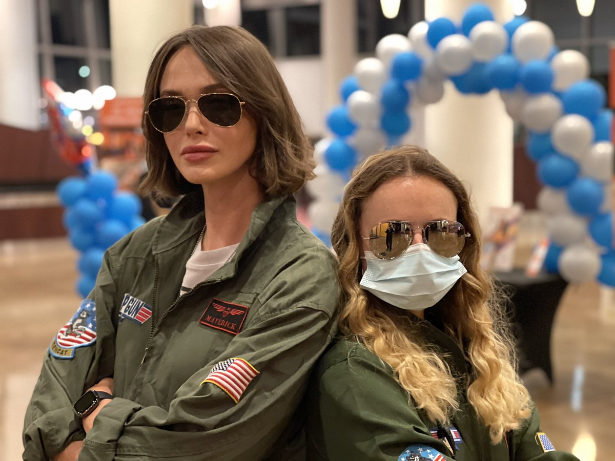 Jessicamcook's tweet photo. We were inverted. We have a Polaroid of it. @TopGunMovie #topgunmaverick #TopGunMovie https://t.co/e4tVuyrjRa