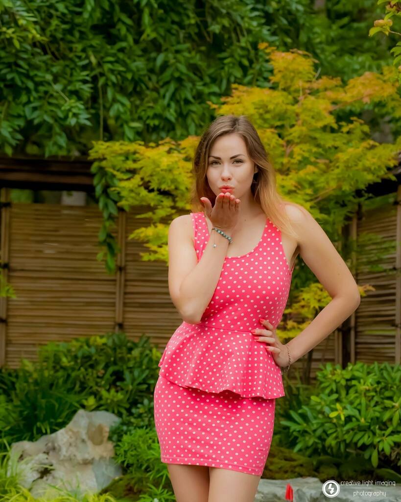 createlightimag's tweet photo. #spring #season #blow #kiss #garden #pink #polish #dress #nature #tall #fashion #style #beauty #girl #portrait #outfit #profile #photo #editorial #art #lifestyle #creative #vancouver #wellness #glow #photography
#model @magdalenamodellingofficial https://t.co/46lhJI7Aao https://t.co/VcUbpykng4