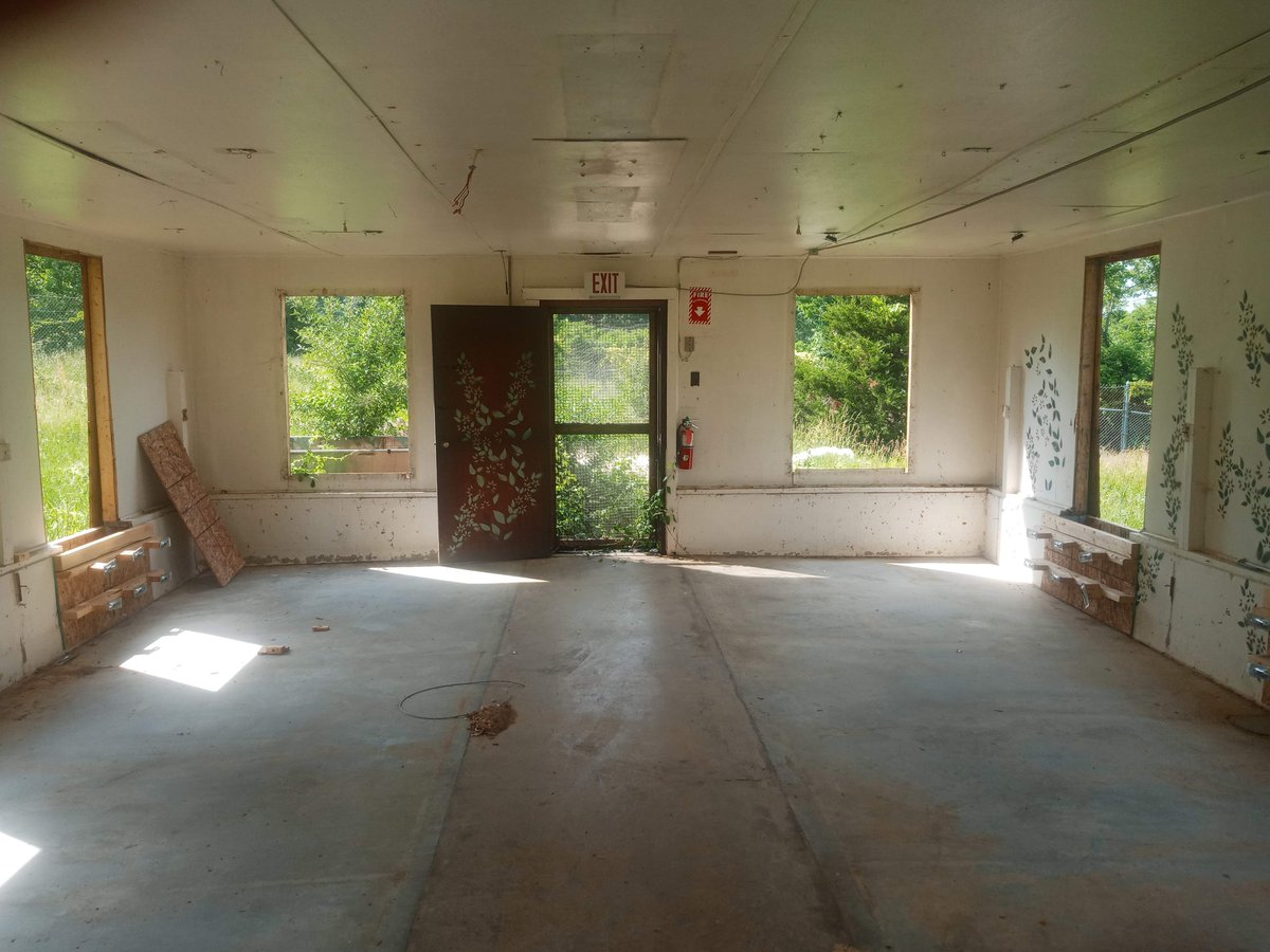 moltenblue's tweet photo. #BeeLab Collections Annex Being Built. The bee lab had just one employee for many years, now we have Claire Maffei from FWS, and soon others will be located here. So now we are converting an old Whooping Crane Chick rearing facility into room for actual bee collections! https://t.co/X9Ek8OZ0bL