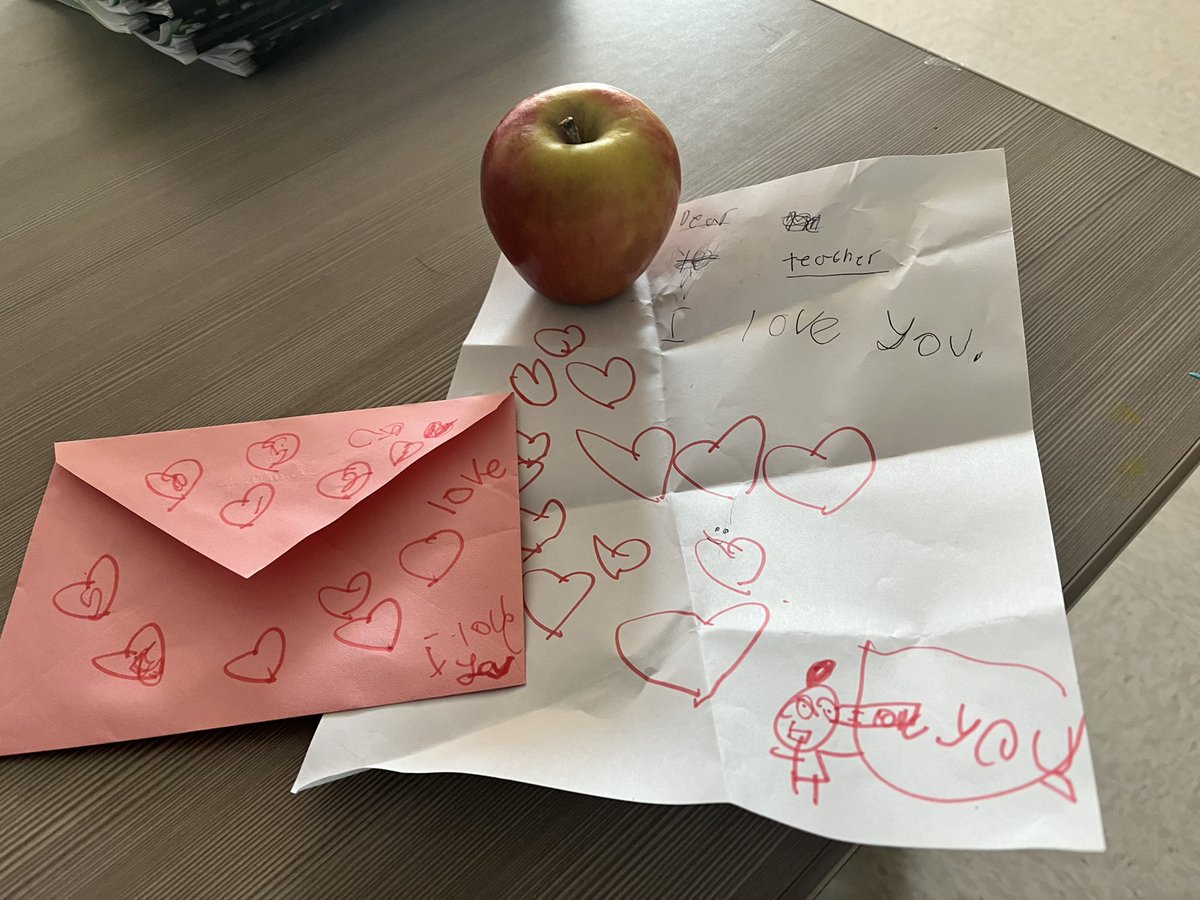 My first ever Apple from a student! Awe..I feel so appreciated! I love my students!!😍🍎 #BucknellStrong #WeAreBucknell