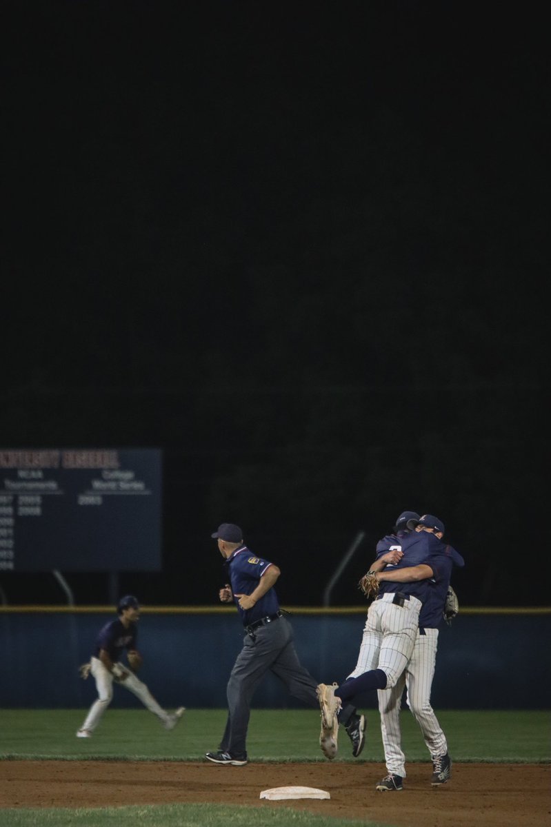 Ashley H tweet media