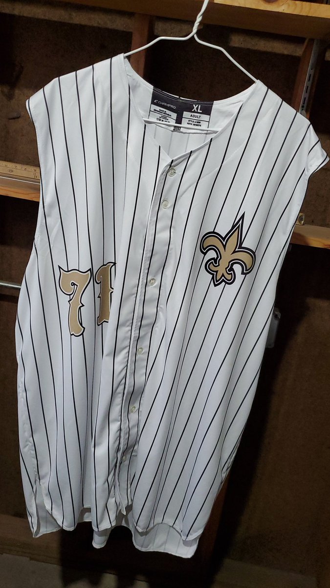 VCSaints's tweet photo. The new gold cutoff pinstripe jerseys came in today just in time for the Enderlin Tourney! Not to mention they come with matching pants as well! #SaintsGotSwag https://t.co/HYAD5VbPHQ