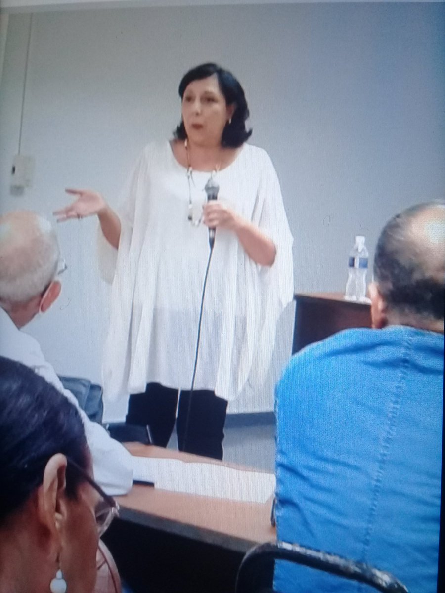AnahyAznar's tweet photo. Segundo día  de taller metodológico. La enfermería cubana avanza con programas doctorales, especialidades, maestrías, innovación, con la inclusión de las tecnologías de la información y las comunicaciones para el trabajo colaborativo en red. CubaPorLaVida ### https://t.co/pUySMNufBF