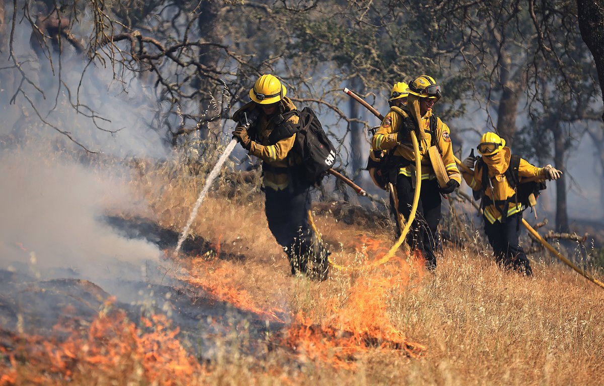 kentphotos's tweet photo. Good read as @Skinny_Post @Matt__Pera report on the #OldFire and ramifications of an early fire season in California. https://t.co/Dd8uYYNORm @NorthBayNews https://t.co/7njJDRJdUl