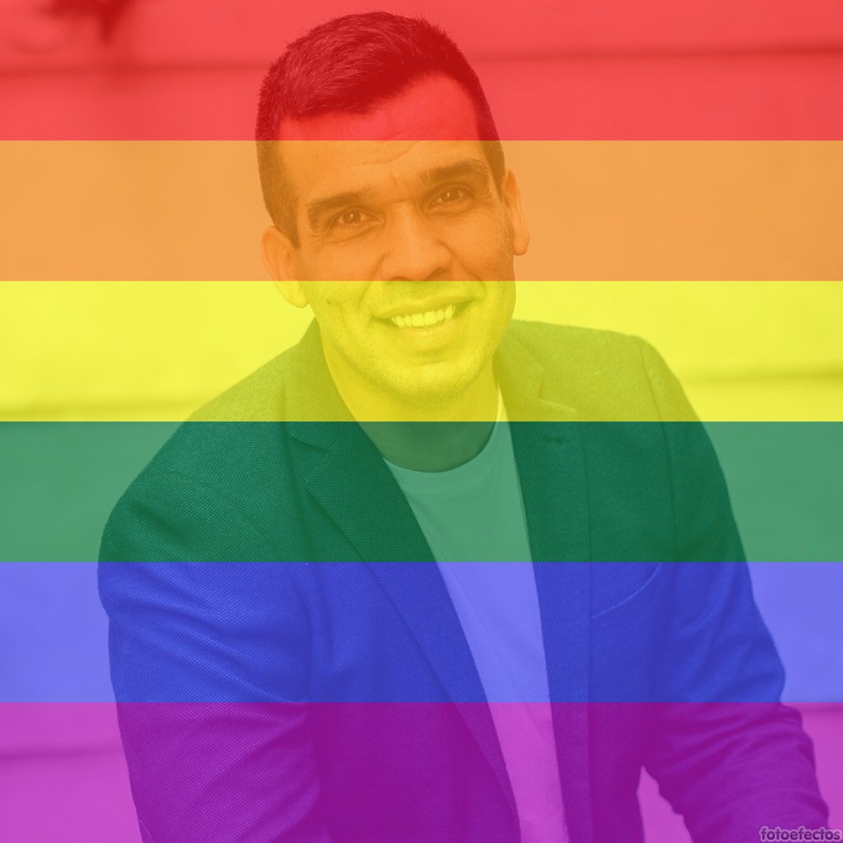 “No se trata de que seamos todos iguales, sino de aprender a respetar las diferencias”.

#AmorEsAmor #LoveIsLove