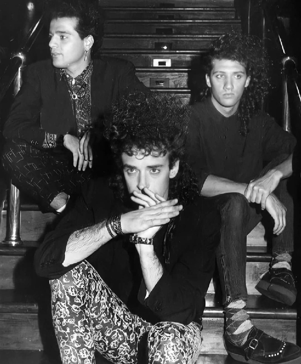 ImagenRetro's tweet photo. Soda Stereo, 1987. https://t.co/G3cwB7gTM2
