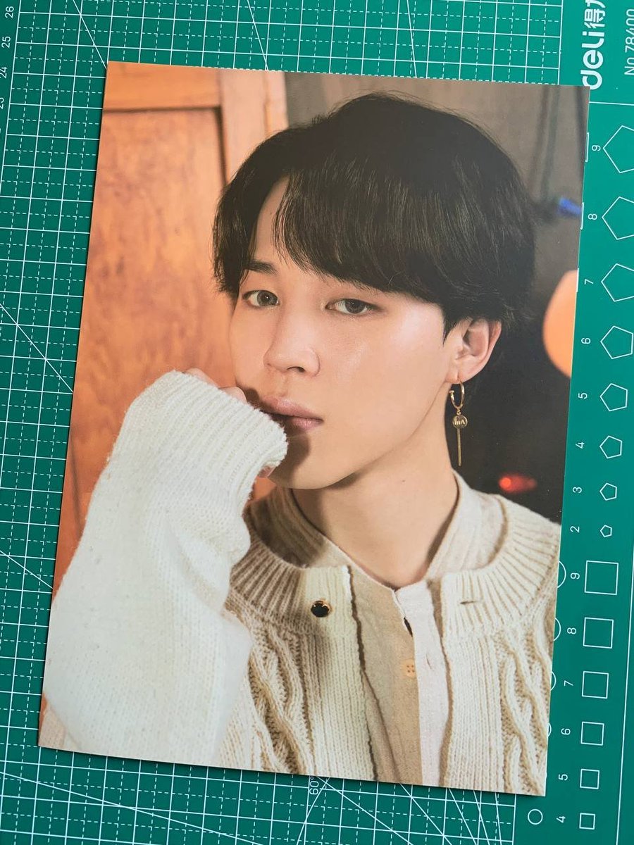 ggeukiescart's tweet photo. 「 #ggeukie_sells 」wts lfb ph

🛒 bts little wishes photobook tingi
🖇 150 per member, 280 nalang if dalawa kukunin + 20 pf

to claim: mine + which member 

☁︎ onhand
☁︎ payo, 3 days reservation

𖤘 bts namjoon rm seokjin jin yoongi suga jhope hobi jimin taehyung v jungkook https://t.co/Wg5t1DYrJm