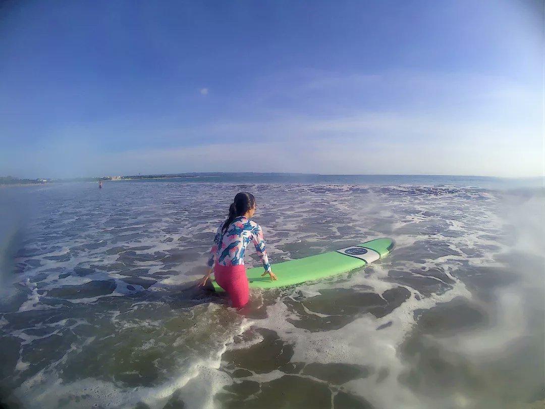 aaa_bali's tweet photo. Claire having fun surfing with us! 
Yewww go Claire!🤙🌊🏄‍♀️
Thankyou for Choosing Us.🙏😊
•
•
•
#500ADAY #1000ADAY #instantfollow #Follow4Follow #follow #FollowME #IFollowAll #ifollowback. https://t.co/5ehFaSkmRR