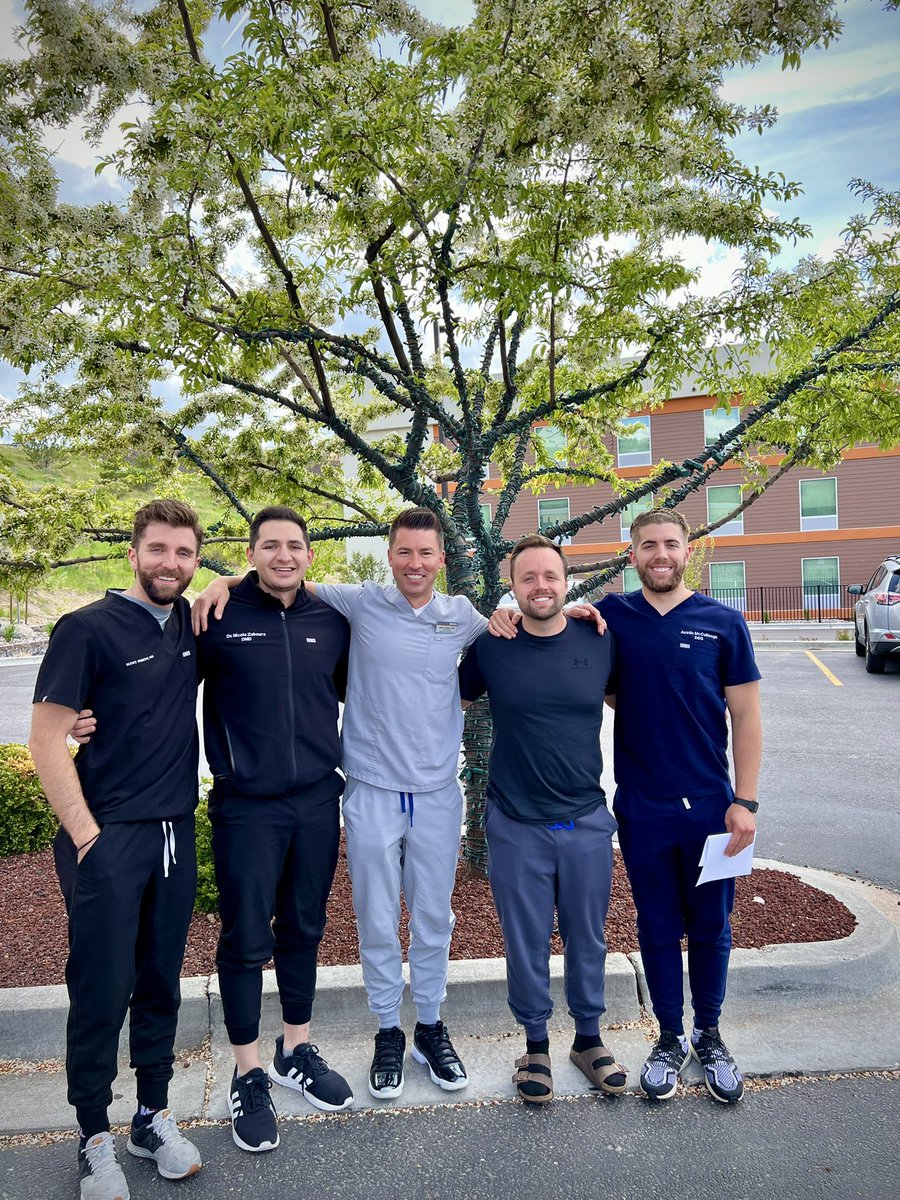 FrandsenDDS's tweet photo. Dr. Frandsen’s last lecture and clinic with this group of ISU dental residents! Always sad to see another fine group finish and leave - but always amazing to see their growth, development, and progress over the year. This group will do great things. #ISU #IAGD https://t.co/vzYjHnjVMT