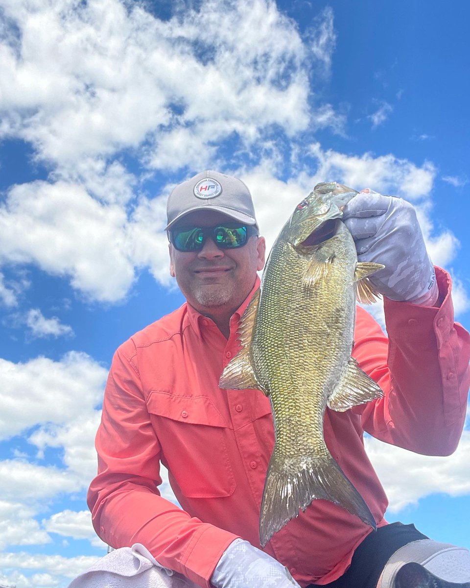 mnbassguide's tweet photo. A day on the lake fishing for #smallmouth bass.  #rapala jerkbaits and #wacky #senkos / #bps #stickos did the trick. 

#mbg #minnesota #bassfishing #bassguide #amputee #amplife #bronzies #bronzebacks https://t.co/l0teZYgrma