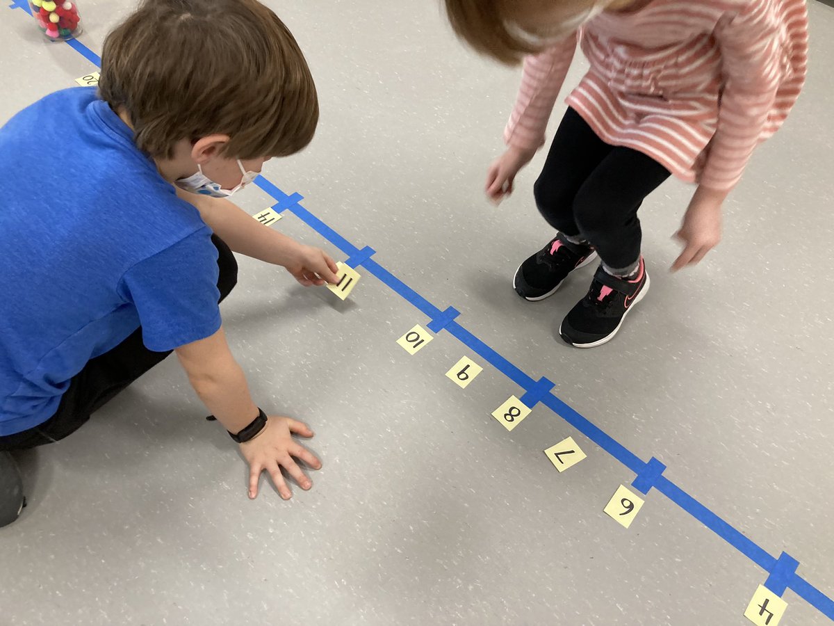 KiddleCBE's tweet image. Using number lines to build a shared understanding of number. #cbemath