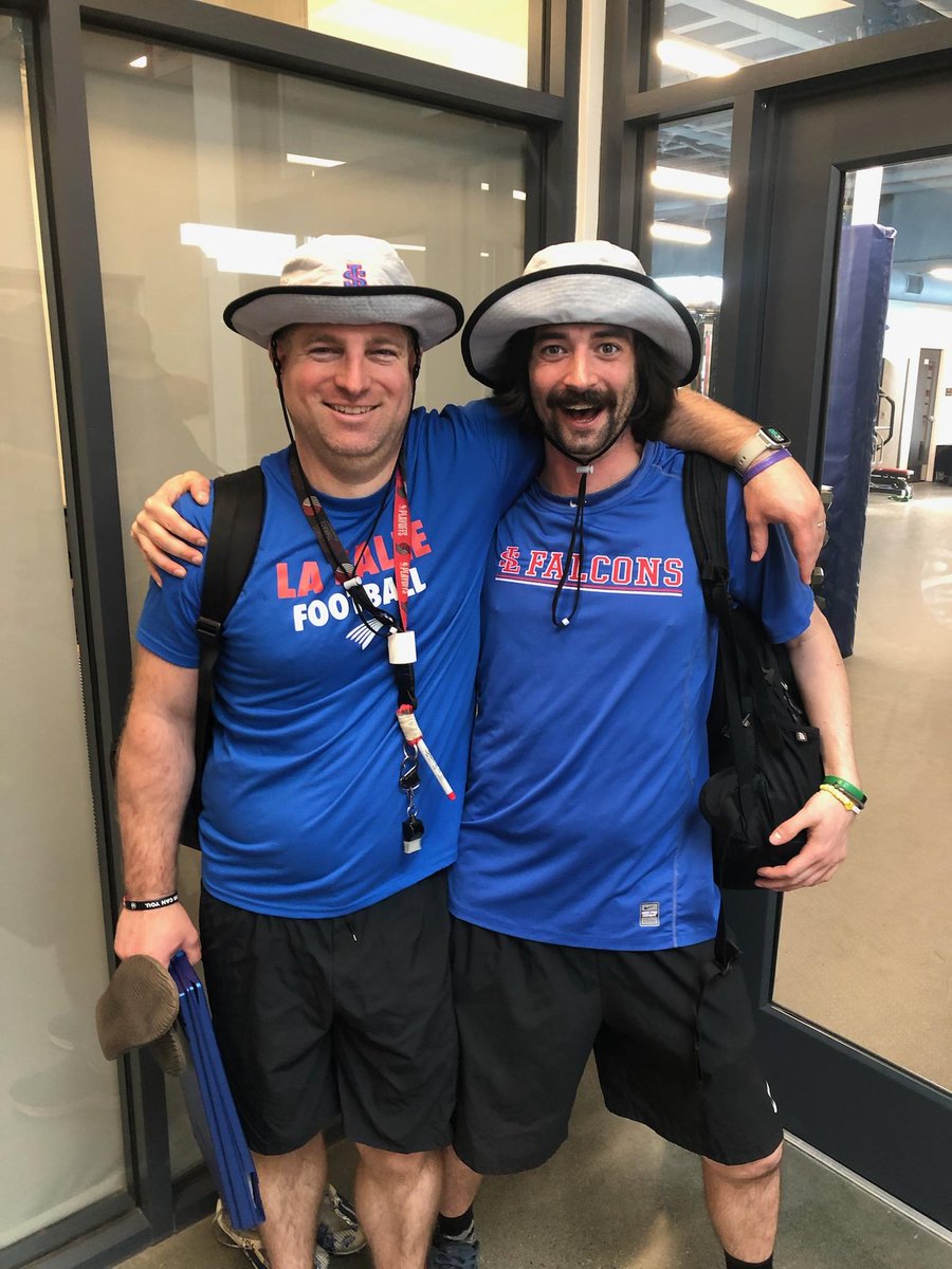 Coach KDub (@coach_kw9) on Twitter photo Know I'm looking right at practice when I show up dressed like Coach Link! <a href="/LSFalconsFB/">La Salle Falcons Football</a> with a day 1 Twinning! Know I'm looking right at practice when I show up dressed like Coach Link! <a href="/LSFalconsFB/">La Salle Falcons Football</a> with a day 1 Twinning!