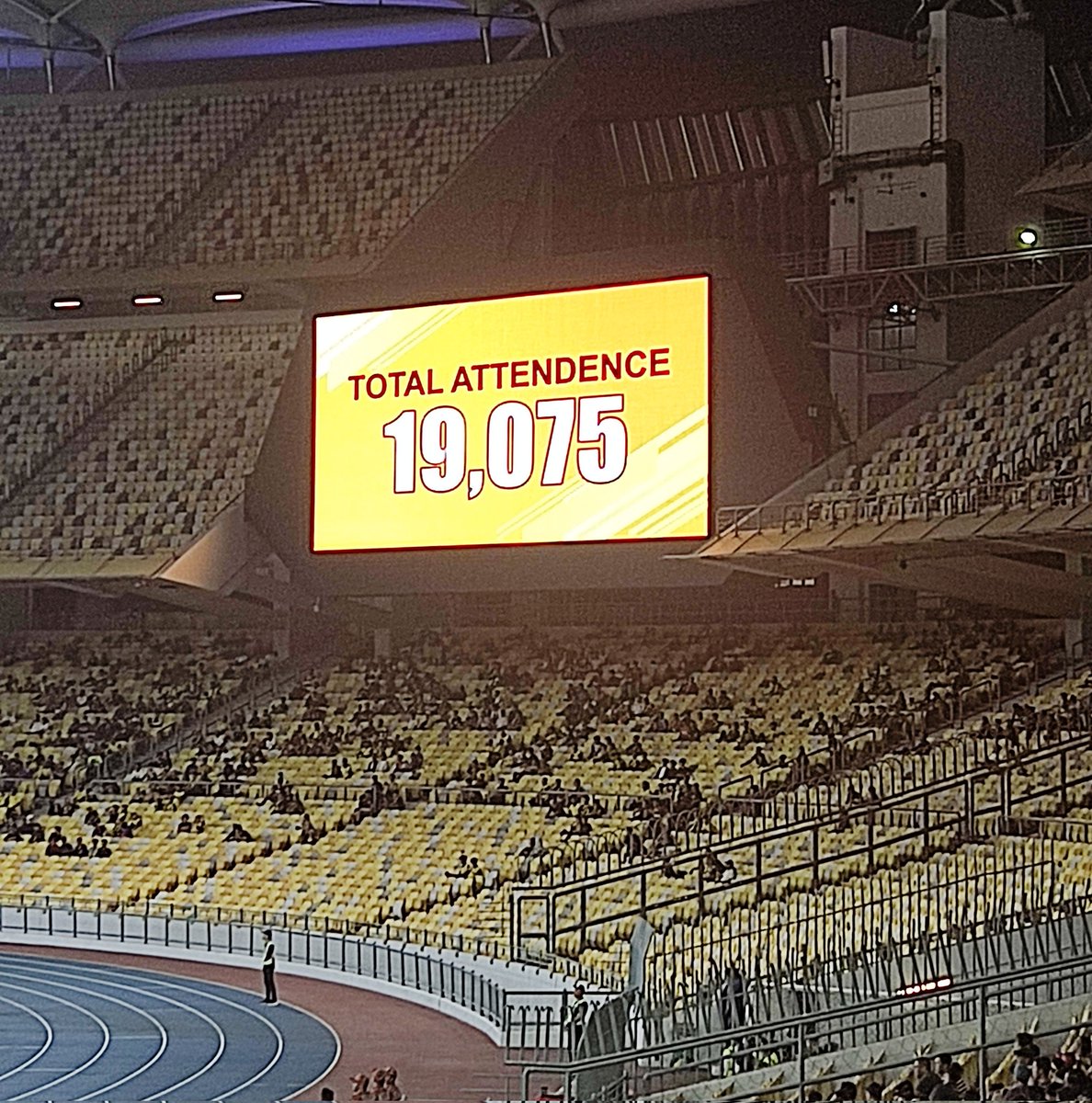 SazlanKoreo's tweet photo. @FAM_Malaysia Ya terima kasih, terima kasih juga boss tapi ejaan tu kena betul sebab org luar memerhati.. International fixtures kan? ATTENDANCE.. Jgn bagi malu bak kata KJ aritu.. #cakapjer 😂🤪😁 https://t.co/BmW2Sqb8zF