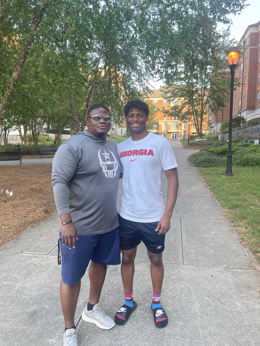 Coach_M_Wash's tweet photo. Bittersweet but exciting! Officially dropped off the young buck off to begin his journey as a @GeorgiaFootball #bulldog. @MJ_Washington04 we are proud of you and ready to see you flourish in Athens. #GoDawgs  #latepost 😉 https://t.co/u2p5cO1xUU
