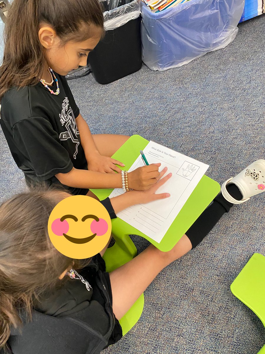 Hopp2nd's tweet photo. M is for ‘Me’ Day and students created a Google Drawing about themselves and used their Measuring skills to find out how big they are! @MOSandshore @Jen1Curry @kristymc24 https://t.co/5o3V04fnOO