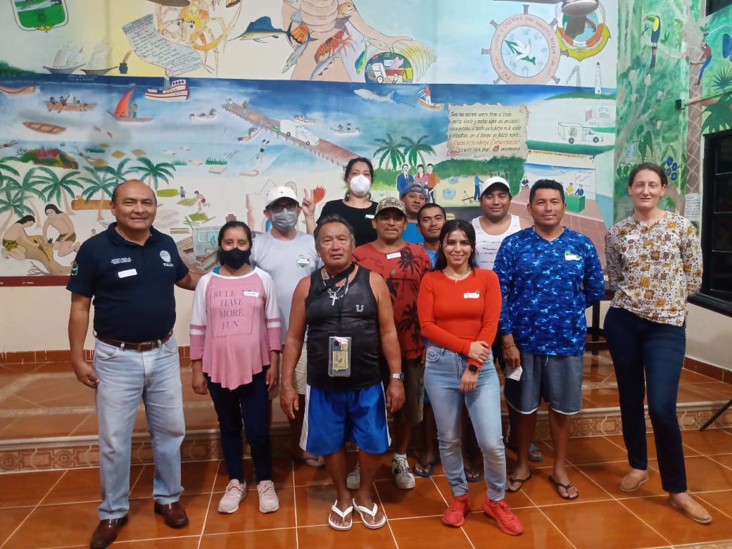 CoMapper's tweet photo. Hoy terminamos los talleres en las comunidades de #Tulum, agradecemos todo el apoyo brindado pro el @Ayto_Tulum, el equipo @hotosm, @esopenstreetmap y el soporte del @GFDRR #CENAPRED @SEDATU_mx @GobQuintanaRoo @mapeoabierto_la @mapeadora @Geoid_mx https://t.co/2MBkZEtieW