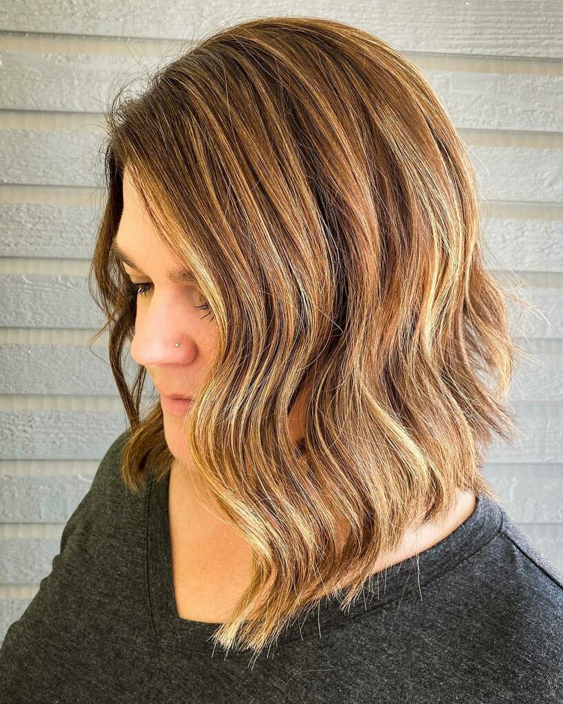 JackalopeBeauty's tweet photo. Summer. Ready. โ๏ธ
โข
โข
โข
@vividlymeg created this gorgeous bronde custom color to welcome in summer. ๐
โข
โข
โข
#dfwhairstylist #smallbusiness #supportlocal #dfwsalon #hairinspo https://t.co/Ri1AI2kj7e https://t.co/xXasp6Jeep
