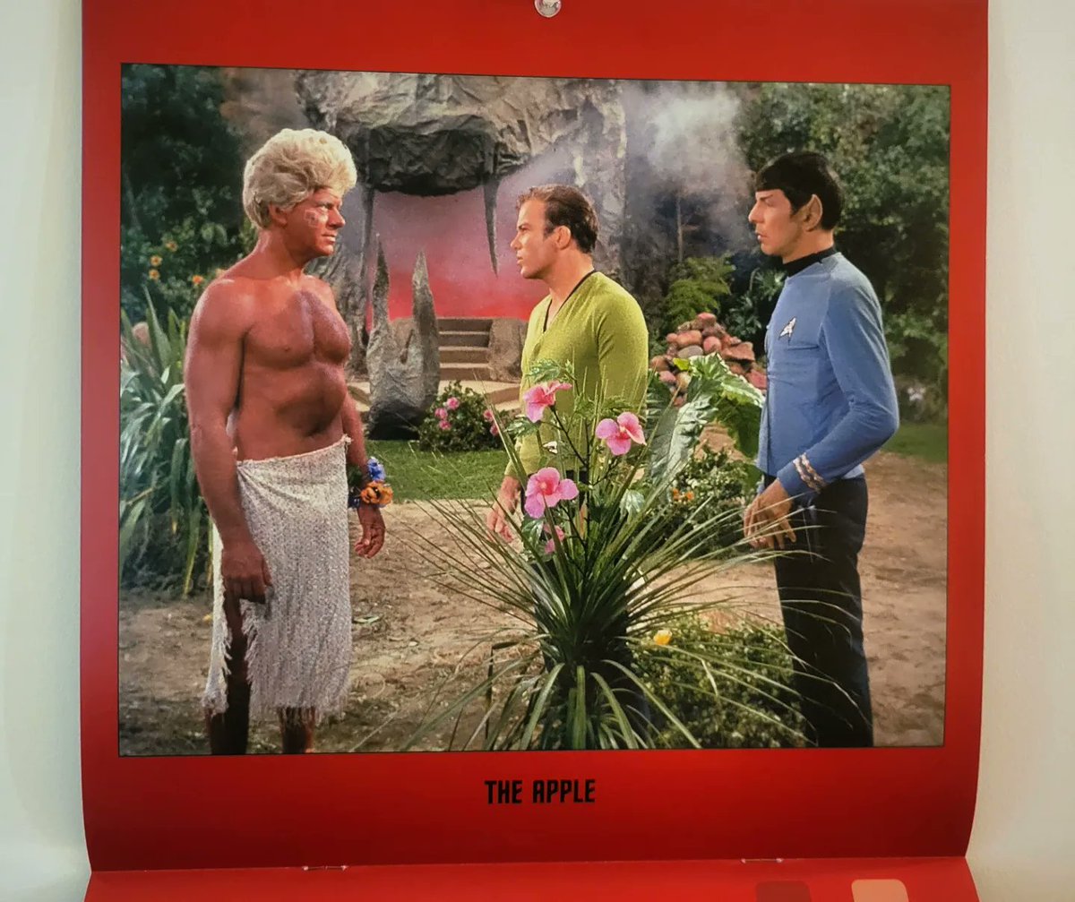 Kertrats's tweet photo. It's #June! Happy #calendarchange day!
#StarTrek #StarTrekPicard #StarTrekTheOriginalSeries #StarTrekTheNextGeneration #calendarchangeday https://t.co/HVeo85V3Fw