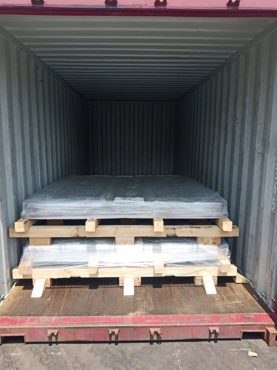 コモンプレート、コンテナ入れ済