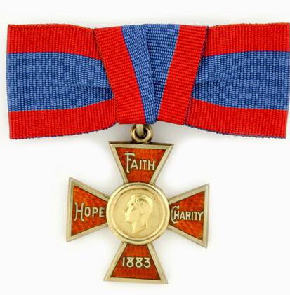 UKForcesNurses's tweet photo. Congratulations to the Armed Forces Nurses who are honoured by Her Majesty today! Lt Joseph Miller ARRC, Lt Col Lynn Adam RRC, Lt Col Margaret Durrant RRC, Gp Capt Diane Lamb RRC, Wg Cdr Nina Rose RRC, and Wg Cdr Eleanor Hereford ARRC &amp; to all our brilliant nurses, we salute you. https://t.co/NwK37DL4us