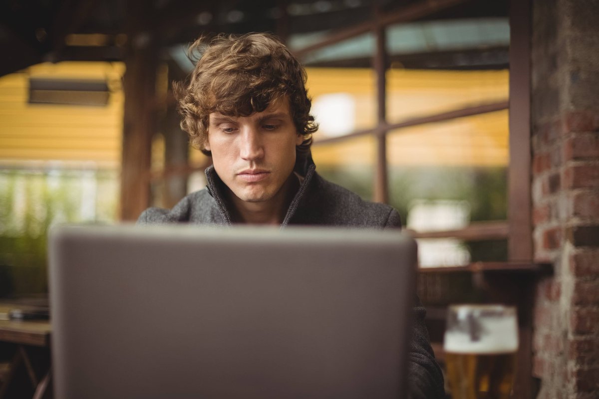 reactfactory's tweet image. Top Tools for Becoming a Great React Developer
⇓
#react #testingcode #mobiledevelopment #vr #beginner #learnreact #reactdevelopers #programming #coding #tech #staffing #reactfactory
⇓
blog.careers.sh/2021/08/09/top…