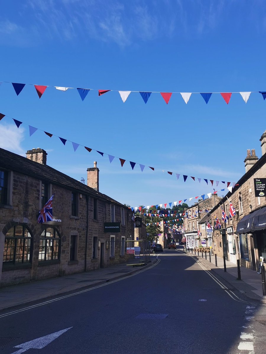 Beautiful Bakewell is ready to celebrate the #PlatinumJubilee ❤️🤍💙❤️🤍💙❤️❤️🤍💙