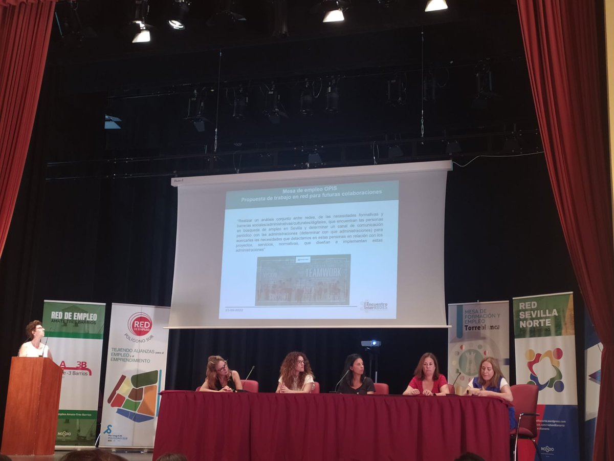 B_Alim_Sev's tweet photo. Nuestra compañera @martaglezmora participó en el
I Encuentro #InterRedes representando al @B_Alim_Sev
¡Un gran equipo que está #TrabajandoporelEmpleo en #Sevilla !
@Ayto_Sevilla
@SAEmpleo https://t.co/48iJSDnwIv