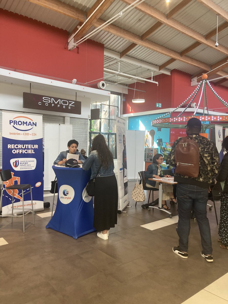 SLeguidcoq's tweet photo. C’est parti pour la journée #Recrutement #interim organisée par @poleemploi_HDF @Nogent sur Oise et Saint-Maximin ! https://t.co/Uiea1d6MJH