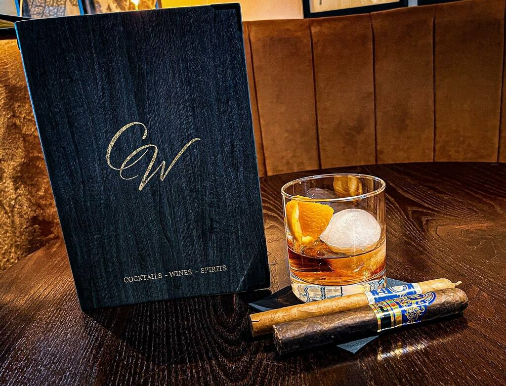 MrJohnStrange's tweet photo. We are very excited to announce @hotelcrowwood first cigar event. 

Featuring the highly rated @joyacigars Numero Uno and @cigarjournalmag 2021 Cigar of the Year @perdomocigars 10th Anniversary Maduro.

Each guest will be offered the two cigars and three rums from @flordecan… https://t.co/B7zSsBaG8X