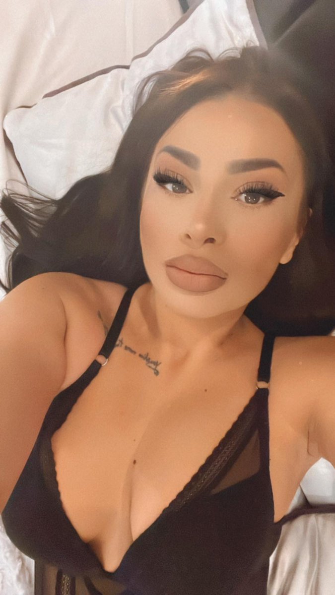 ciera_ferani's tweet photo. Join my mobile live streaming today! It's gonna be hot, hot, hot!
https://t.co/iGbnwIA0ja
@Stripchat_VR
@StripchatModels
@Coach0302
@VenusChats
@VxArc
@VxxRW
@AdminLK
@Honey_B69
@StripchatModels
@AllKindsOfWomen
@PSBabes_
@pics_your2
@DevilDooL
@HotPromotes https://t.co/hwxFAYA3qi