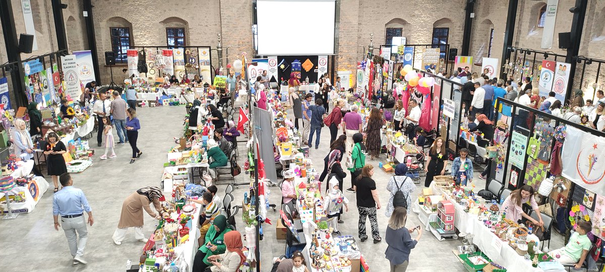 Meram İlçemiz okullarının katılımıyla sıfır atık ve çevre festivali düzenlendi.
<a href="/tcmeb/">Millî Eğitim Bakanlığı</a> <a href="/meb_dhgm/">Destek Hizmetleri Genel Müdürlüğü</a> <a href="/OzilLevent/">Dr. Levent Özil🇹🇷🇹🇷🇹🇷</a> <a href="/ozkan_meb/">Özkan AVCI</a> <a href="/SeyitAliBuyuk/">Seyit Ali Büyük</a> <a href="/konyamem/">Konya İl MEM</a>