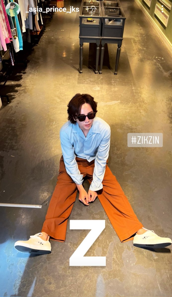 369694's tweet photo. #ZIKZINSHOP に久々に入り
買物済んで
「もしかし…」「まさかねぇ➰」
「いやいや、やっぱり」と
話しながら言いつつ
お茶☕してた！🤗

なので
惜しかった #イマソラ #今日の空 #空 #空が好き でした🎶

明日は間違いなく
会えます💞🥰

#チャン・グンソク
#WEWILLMEETAGAIN 
 #JKSFANMEETING2022 https://t.co/ya5ALg2WIB