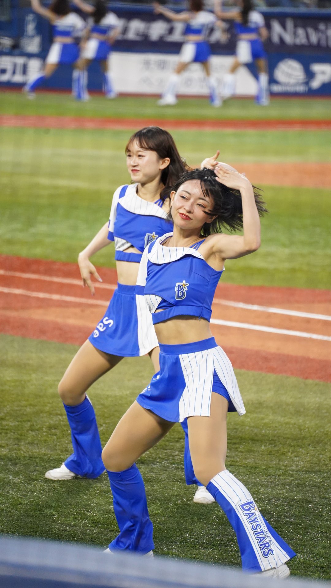 sarasa diana　横浜DeNAベイスターズ 人気メンバー卒業に激震「ショックすぎます」 黒髪ショートで