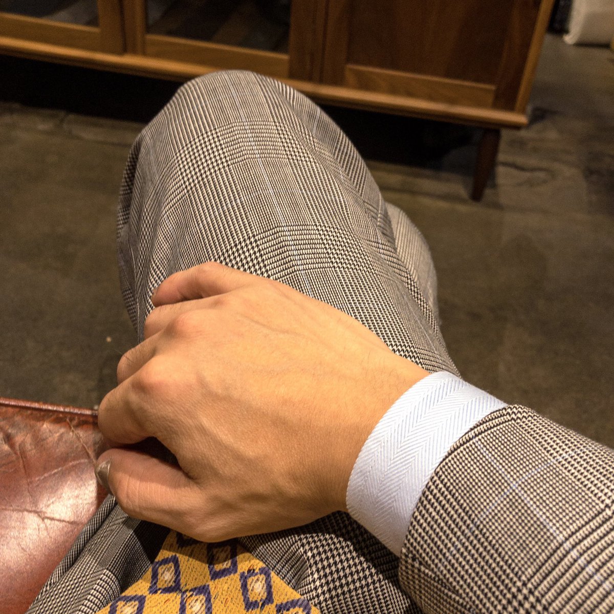Fibonacci_JP's tweet image. 本日は定休日です。

昨日のプリンスオブウェールズチェック

#オーダースーツ #harrisonsofedinburgh #プリンスオブウェールズ #プリンスオブウェールズチェック #グレンチェック