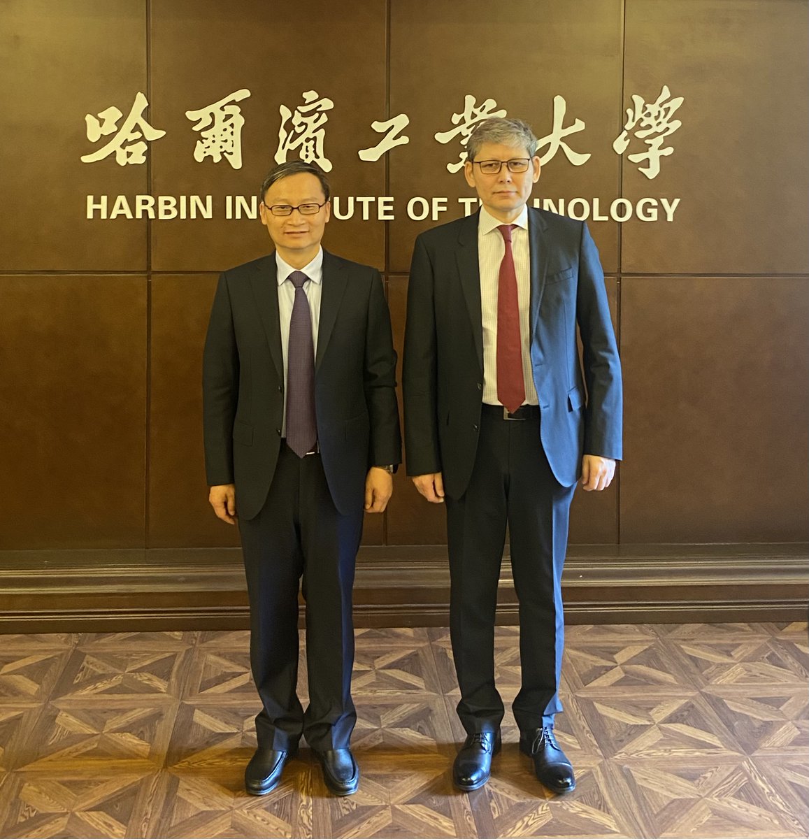 Генконсульство в Харбине tweet media