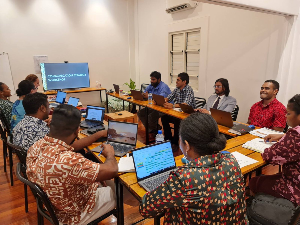 PacTourismOrg's tweet photo. SPTO management and project team-NZMFAT PHASE 2 inception and Communications strategy workshop.
#spto #pacifictourism #teambonding #discussions, #exchangingideas https://t.co/oneoer1tdj