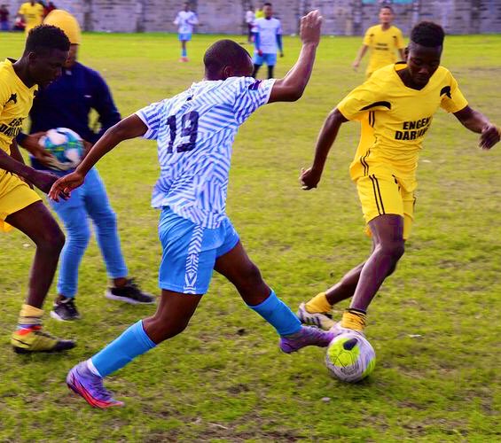 UCTFootballClub's tweet photo. Nothing like a Sunday Cup Fixture https://t.co/lXhp7zlKsK