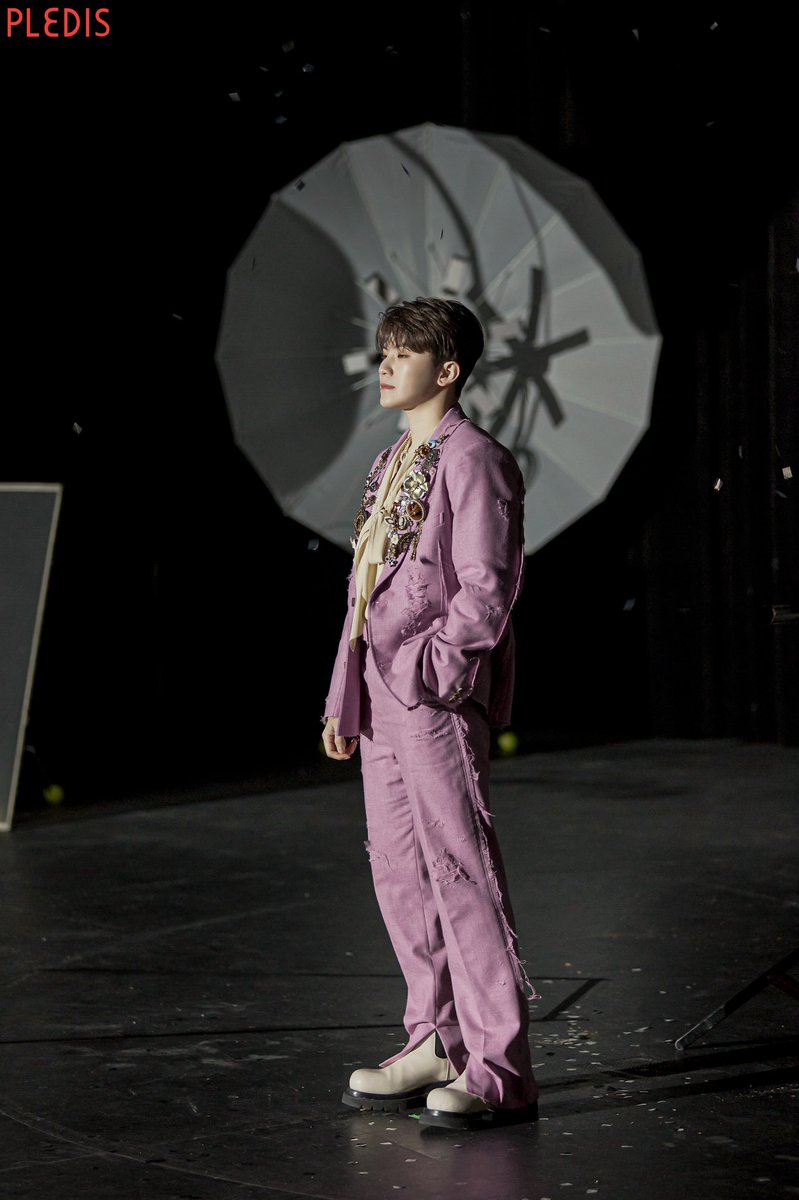 Behind the scenes of '13 Inner Shadows' Face the Sun trailer 

#우지 #WOOZI #SEVENTEEN    #세븐틴    <a href="/pledis_17/">세븐틴(SEVENTEEN)</a>